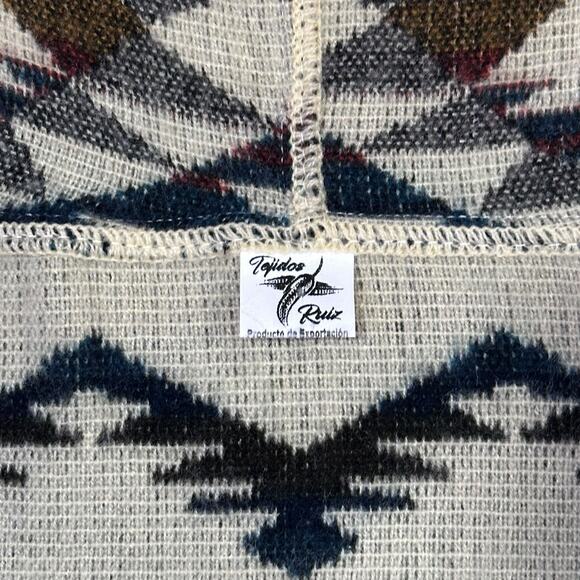 Tejidos Ruiz Ecuadorian Wool Alpaca Hoodie – Size Large - Picture 4 of 5